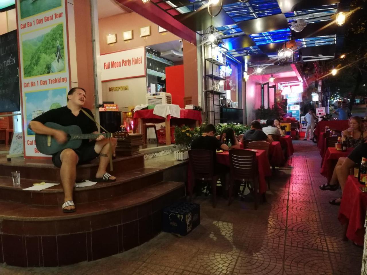 Full Moon Party Hotel Hai Phong Luaran gambar